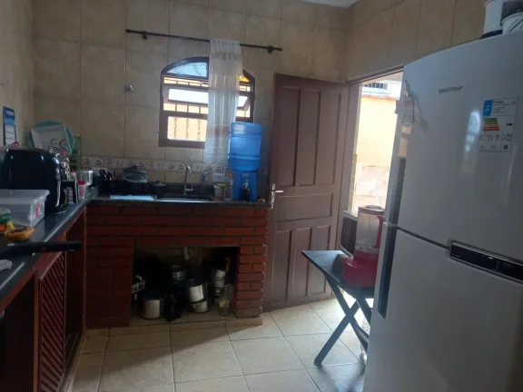 Imagem Casa para Venda em Itanhaém, Jardim Grandesp, 3 dormitórios, 2 suítes, 1 banheiro, 3 vagas