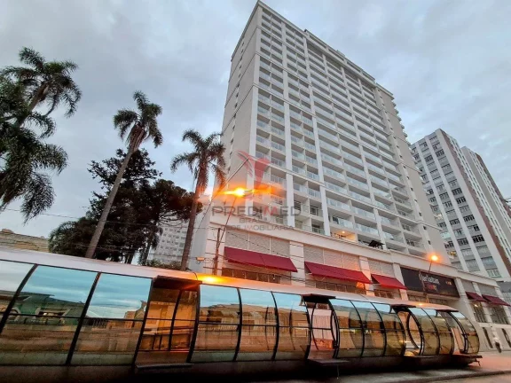 Imagem Stúdios Novos com Sacada ,no Centro de Curitiba com 27 m