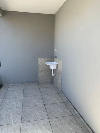 Imagem Casa para Venda em Mongaguá, Itapoan, 2 dormitórios, 2 banheiros, 2 vagas