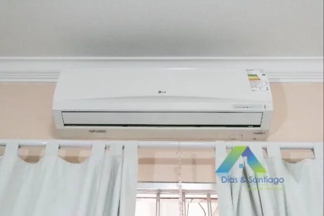 Imagem Casa à venda com 205m², 3 quartos e 2 vagas