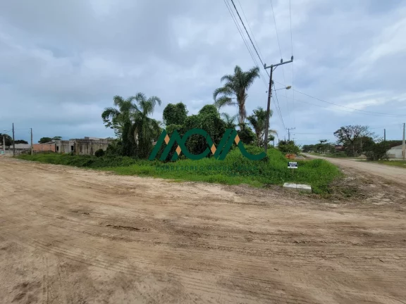 Imagem TERRENO ESQUINA Balneário CAMBIJU ! Pouca Vegetação Avenida Hercilio Luz x Avenida Felipe Schimidt