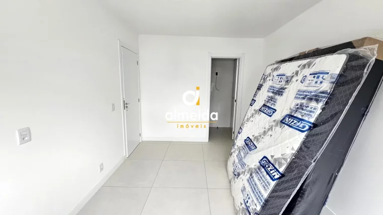 APARTAMENTO 2 DORMITÓRIOS NO CENTRO