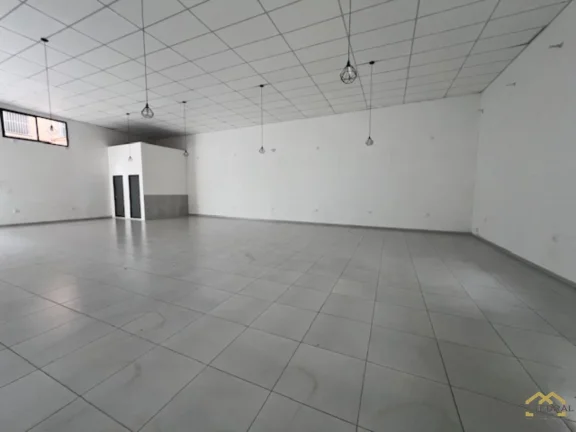 Imagem Galpão para Locação na Rua da Várzea com 160m² e 02 banheiros - Jundiaí/SP