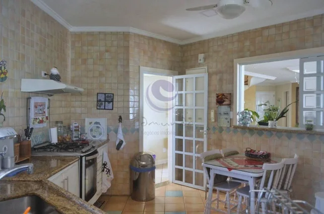 Imagem Villa Minitti - Uma Casa para Celebrar, Investir e Viver Bem no Jardim Acapulco - Guarujá.