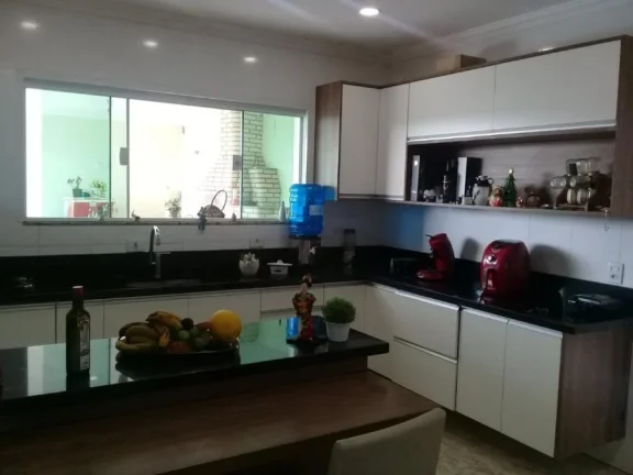 Imagem Sobrado para Venda por R$1.500.000,00 com 600m², 3 dormitórios, 3 suites e 6 vagas - Aruã, Mogi das cruzes / SP - Cód. BDI37300