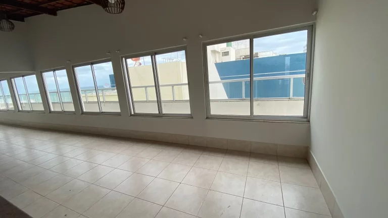 Imagem Cobertura Duplex, 05 Quartos, 01 Suite, 01 Vaga de Garagem, Centro, Guarapari - ES