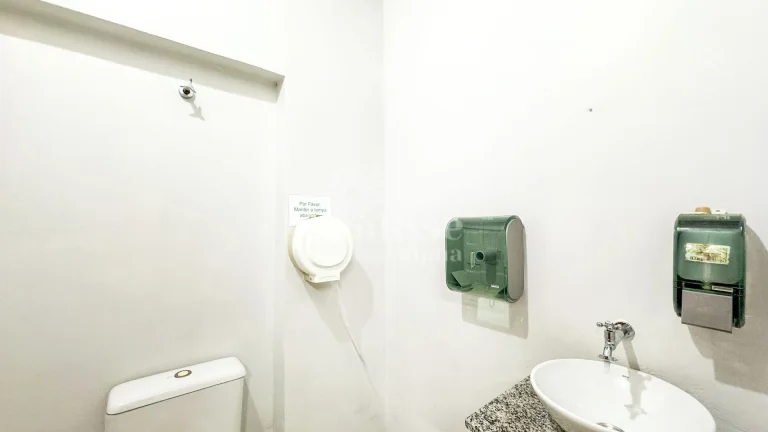 Imagem Casa de esquina para alugar com 350m² Residencial ou Comercial - Vila Clementino - São Paulo/SP