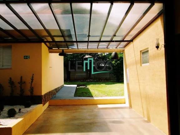 Imagem VENDE-SE CHACARA PARA EVENTOS ( EXCELENTE OPORTUNIDADE PARA INVESTIMENTO )