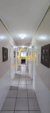 Imagem Casa no centro de Xangri-lá com 04 dormitórios