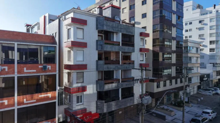 Imagem Apartamento 2 Dormitórios - Bairro Centro