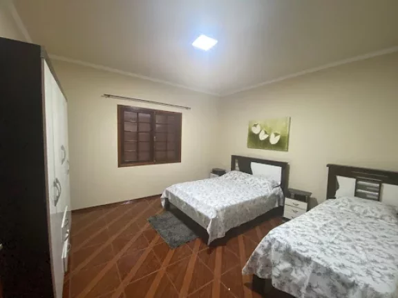 Imagem Chácara com 4 dormitórios à venda, 3800 m² por R$ 900.000,00 - Vila Americana - Tatuí/SP