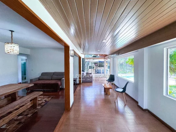 Imagem Casa à venda, 235 m² por R$ 1.680.000,00 - Albuquerque - Teresópolis/RJ