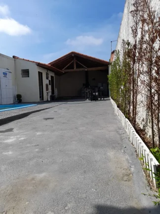 Imagem SEU LAZER COMPLETO: CHÁCARA COM PISCINA E ESTRUTURA PARA SOBRADO!