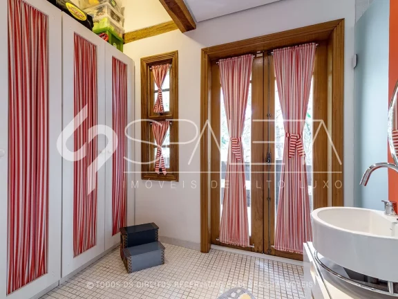 Imagem Lindíssima e aconchegante residência de campo à venda no condomínio Morada dos Pássaros em Barueri