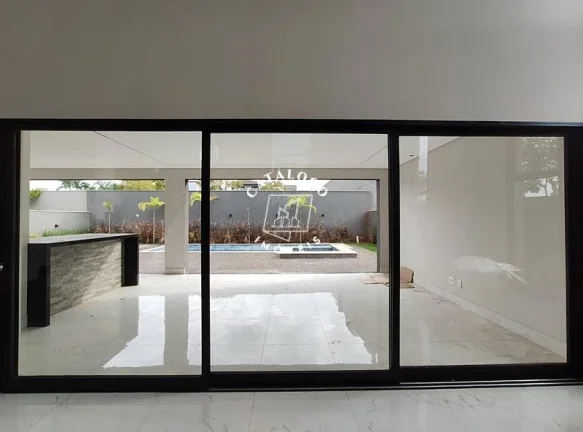 Imagem Casa em Condomínio a Venda no bairro Residencial e Empresarial Alphaville - Ribeirão Preto, SP