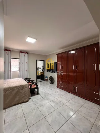 Imagem GH1976

Casa com 3 quartos em Cidade Satélite São Luiz, em terreno com 300m² com 242m² de área ...