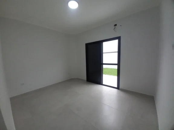 Imagem Casa com fino acabamento no Residencial São Luís em Peruíbe!!!