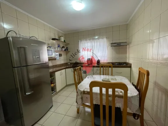 Imagem Sobrado estudo permuta sobrado , 2 Dorms c suite , varanda , quintal c churrasq , Edicula 1 dorms , 2 vagas , bairro Parque Novo Oratório, Santo André