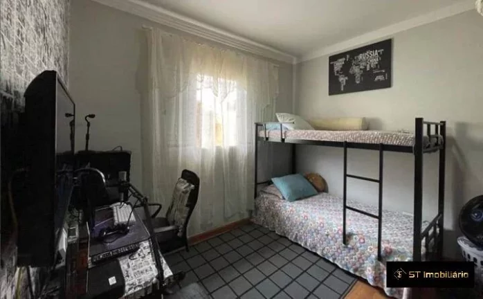 Imagem Casa à Venda em Atibaia Jd Maristela - 250m² por R$900.000,00