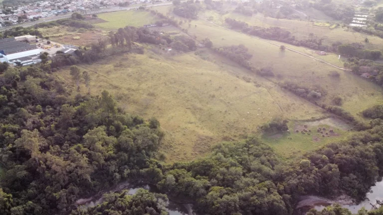 Imagem Área Industrial e Comercial à Venda Sítio Rio Acima de 92.755,00m². Localizado em Capivari/SP