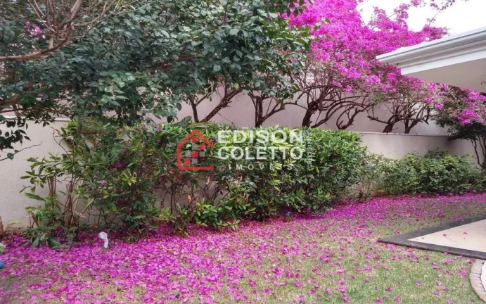 Imagem "Pronto para Morar" Casa de alto padrão à venda no Alphaville Campinas. Com um design moderno e bem iluminado