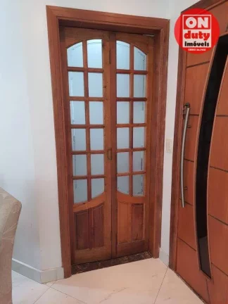 Imagem Apartamento com 3 dormitórios à venda, 97 m² por R$ 750.000,00 - Itararé - São Vicente/SP