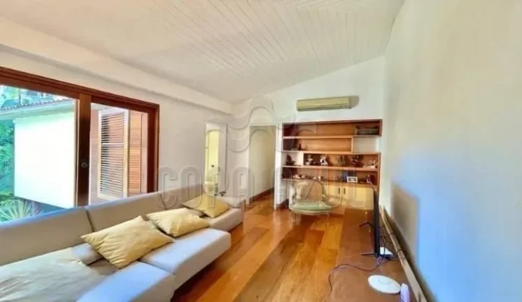 Imagem Jardim Botânico – Rua Peri | Residencial › Casa 4 quarto(s) à Venda