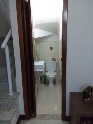 Imagem Sobrado Maravilhoso 118 m² 2 Dormitorios e 2 Vagas de Garagens