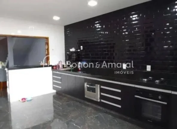 Imagem Novíssima casa à venda, com 250m² de área construída, no Jardim Santa Genebra