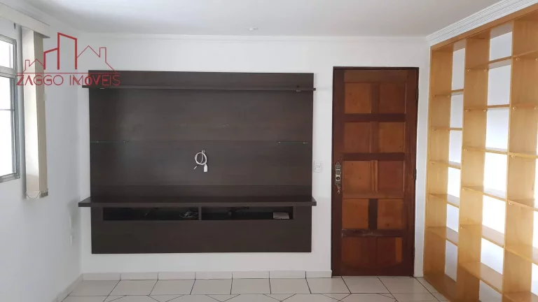 Imagem Oportunidade para renda - 3 casas.