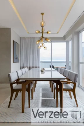 Imagem Cobertura para Venda em Balneário Camboriú / SC no bairro Centro