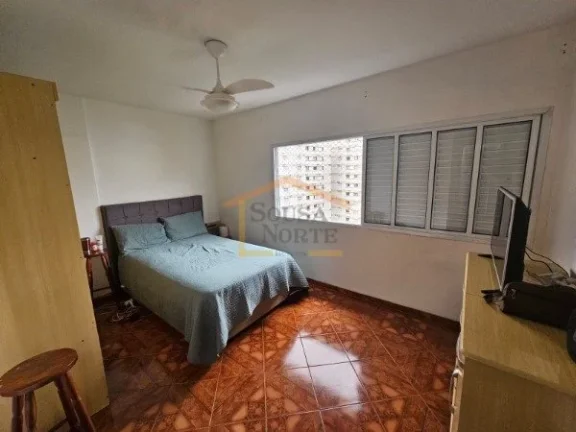 Imagem Apartamento de 73m², com 2 dormitórios e 2 banheiros, localizado em andar alto, com janelas amplas...