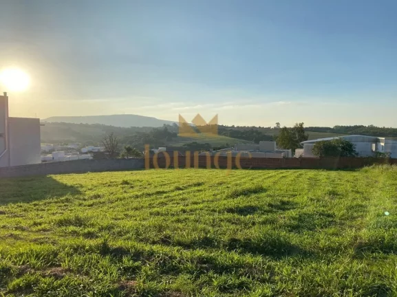Imagem Terreno à venda em Condomínio Centro - Araçoiaba da Serra/SP