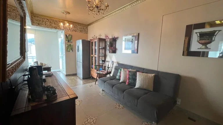 Imagem Apartamento 2 dormitórios mobiliado com vista para o mar na Pompéia – Santos/SP