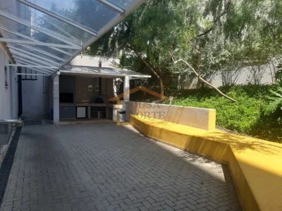 Imagem Apartamento 2 dormitórios, sala, cozinha com armários, banheiro, sem vaga de garagem. 34m².

Cond...