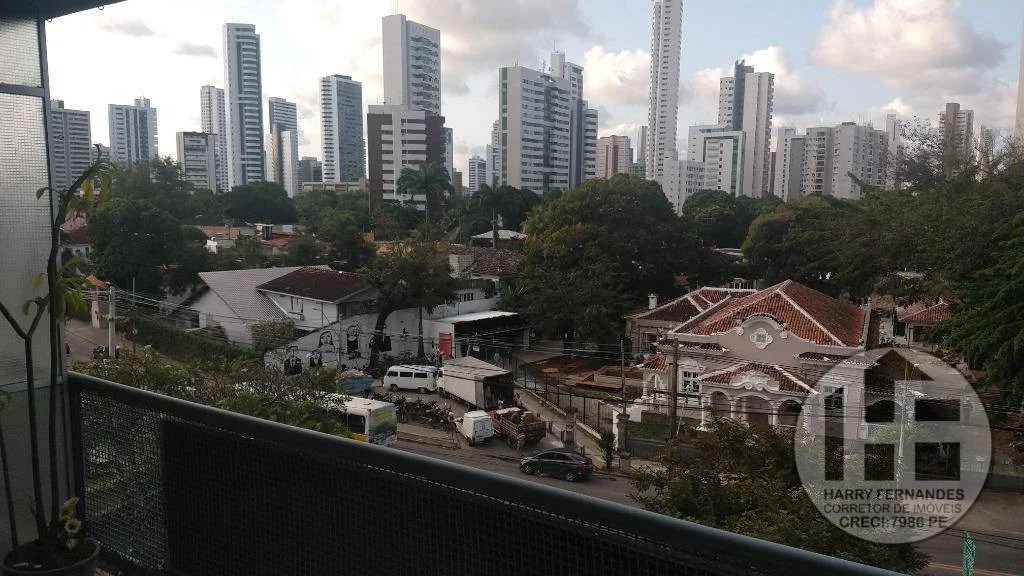 Imagem Apartamento com 3 Quartos à Venda, 200 m² em Casa Forte - Recife