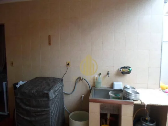 Imagem Sobrado 4 Dorm 1 Suíte à venda, Vila Tamandaré, Ribeirão Preto.