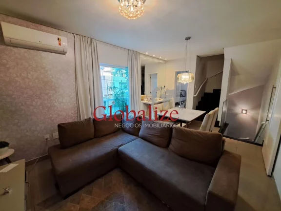 Imagem Sobrado à venda com 3 quartos, 1 suíte, churrasqueira no Embaré em Santos por R$1.600.000,00