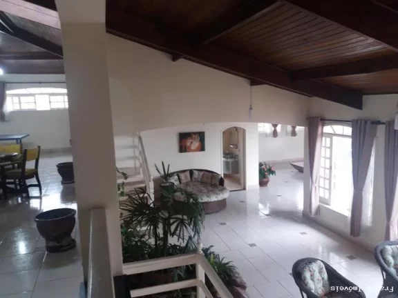 Imagem Casa para Venda em Ribeirão Pires, Suissa, 6 dormitórios, 5 suítes, 6 banheiros, 6 vagas