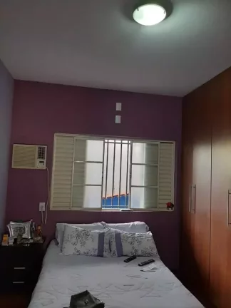 Imagem Casa duplex à venda, 5 quartos, 1 suíte, 2 vagas, Céu Azul - Belo Horizonte/MG
