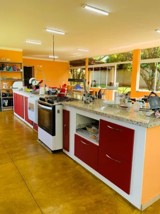 Imagem Chácara com 3 dormitórios à venda, 337m² por R$ 1.280.000 no Condomínio Vitassay