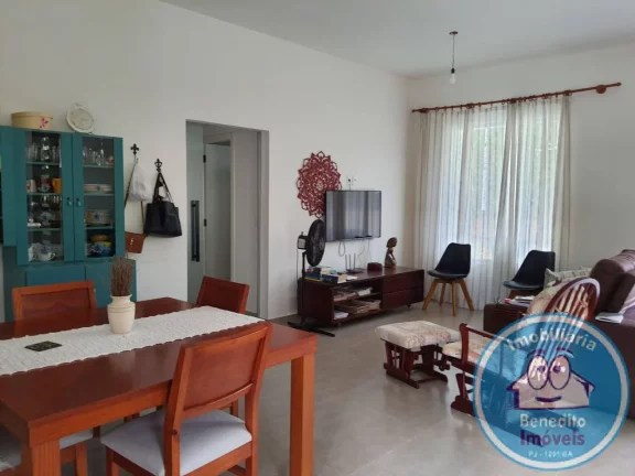 Imagem Vendo casa em loteamento fechado em Porto Seguro