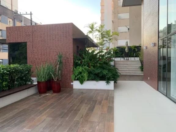 Imagem A 5ª Avenida Imóveis selecionou essa única unidade disponível a venda no PANORAMA - Ladeira da Barra: 4 Suites 01 por andar, 03 vagas por R$2.350.000,