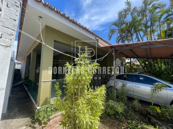 Imagem CASA AMPLA COM ÁREA GOURMET, PISCINA E CASA EXTRA