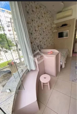 Imagem Casa duplex em condomínio com piscina privativa ,linda arquitetura