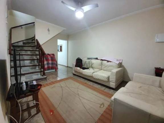 Imagem Casa de Vila a Venda Taboão da Serra com 2 quartos, 2 vagas. 93m² de área.
