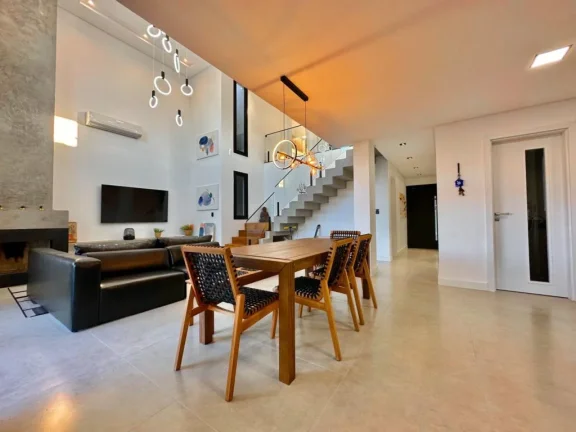 Imagem Casa em Condominio 4 Dormitórios - Bairro xangri-la