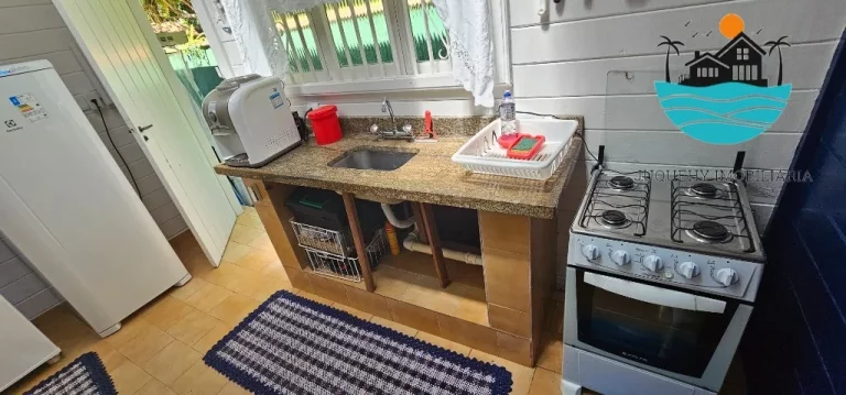 Imagem Casas para Alugar Temporada Juquehy - lado direito da praia, piscina e churrasqueira, 2 vagas 3 dorm,1 suíte, máx. 10 pessoas | Juquehy Imobiliária