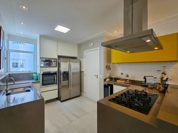 Imagem Imperdível apartamento à venda em Riviera de São Lourenço - Módulo 2: 3 quartos, 2 suítes, 2 salas, 2 vagas, 102,59m². Varanda gourmet!