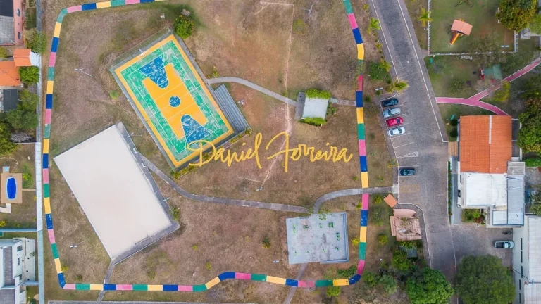 Imagem Excelente lote de 725 m² - Condomínio regularizado: escriturado e registrado
